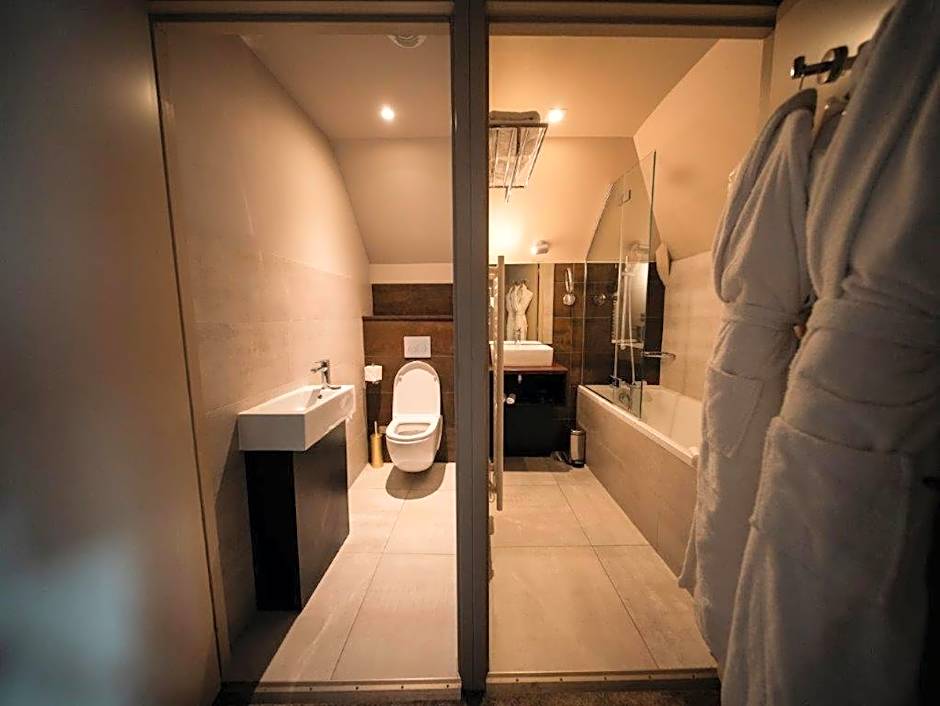 BRIT HOTEL PRIVILEGE LISIEUX - La Villa des Arts