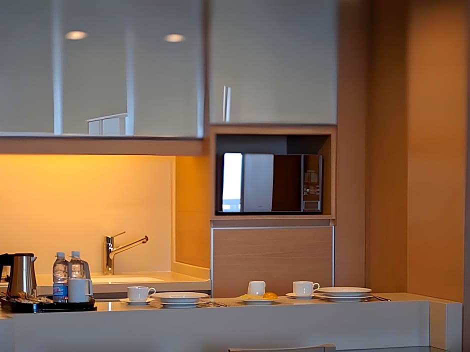Saifi Suites