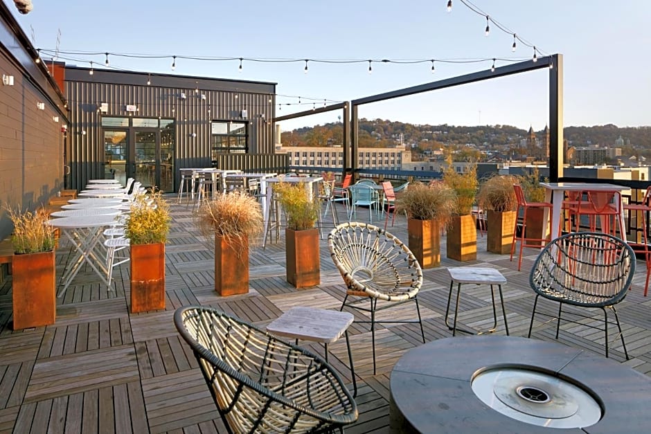 TRYP by Wyndham Pittsburgh/Lawrenceville
