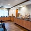 Fairfield Inn & Suites by Marriott Saratoga Malta