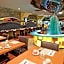 Holiday Inn Niagara Falls-By the Falls By IHG