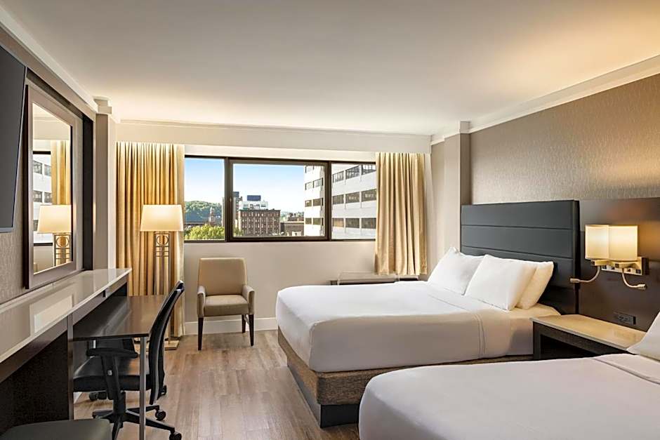 Crowne Plaza Knoxville Downtown University By IHG