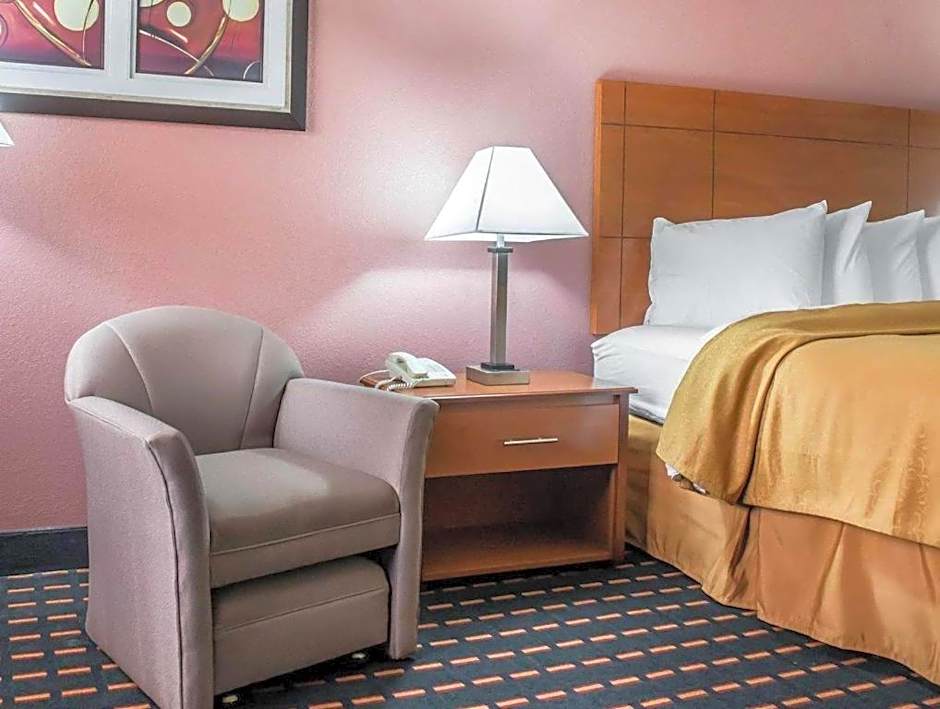 Quality Inn Marianna South