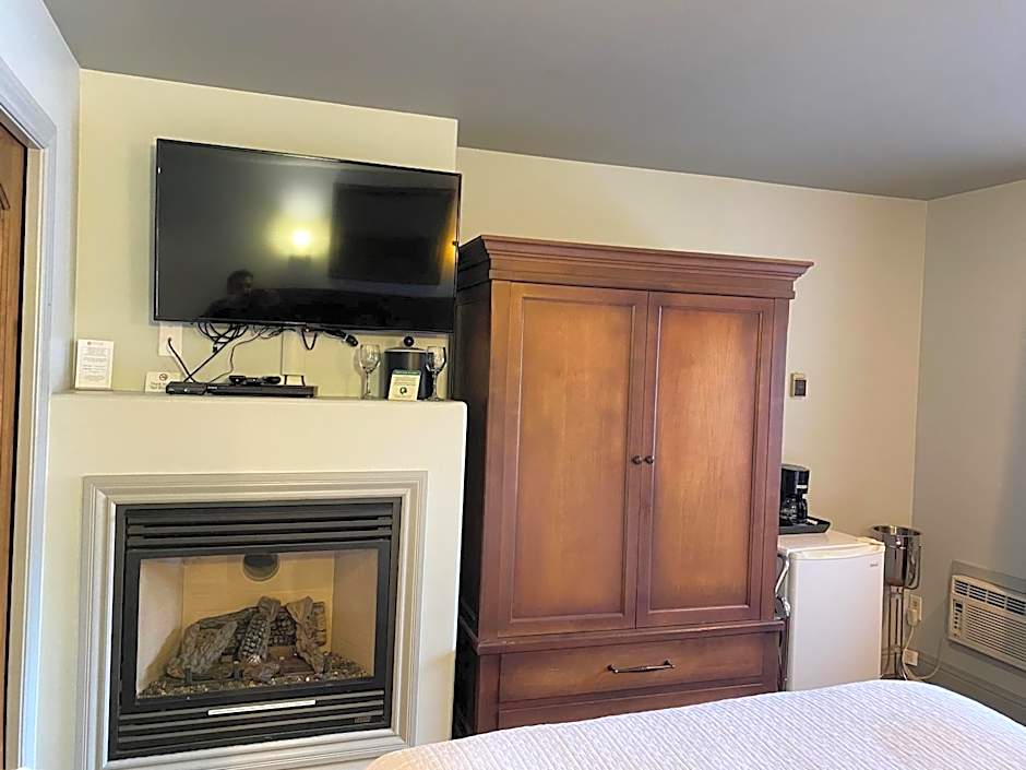 Secrets Inn Lake Tahoe