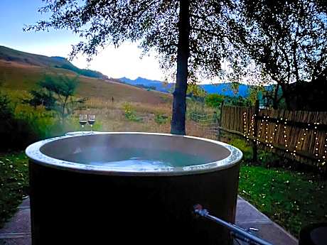 Sani Lodge & Cottages