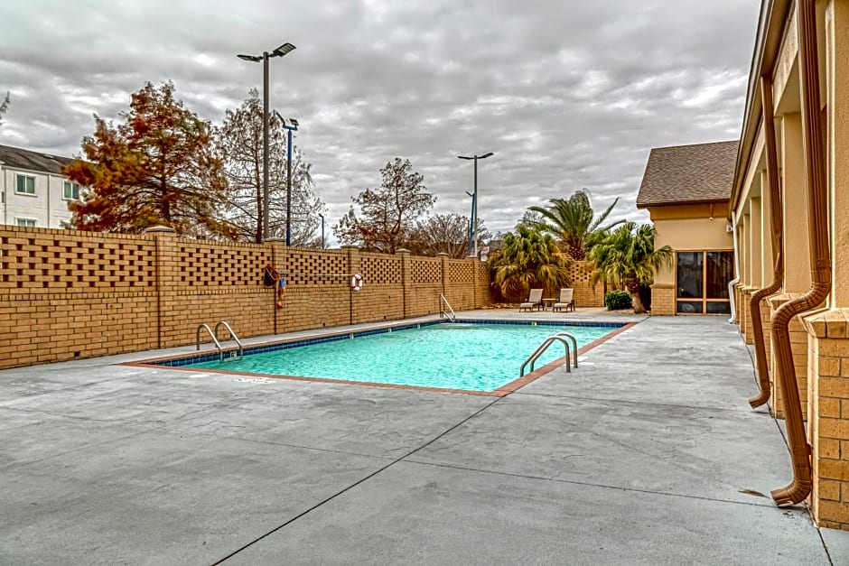 Trident Inn & Suites New Orleans