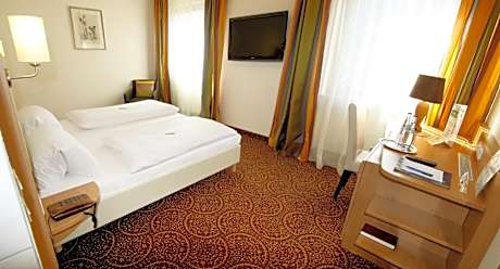 Modern Doppelzimmer