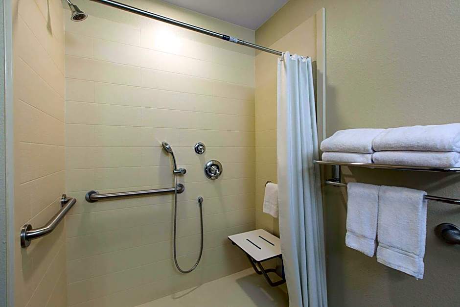 AmericInn by Wyndham Merrill