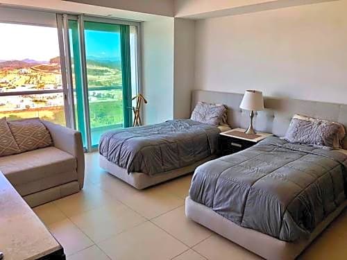 Departamento Peninsula Mazatlan hasta 12 huéspedes