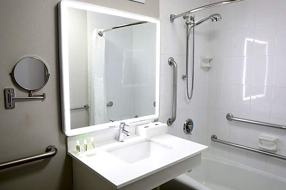 Holiday Inn Chicago/Oak Brook By IHG