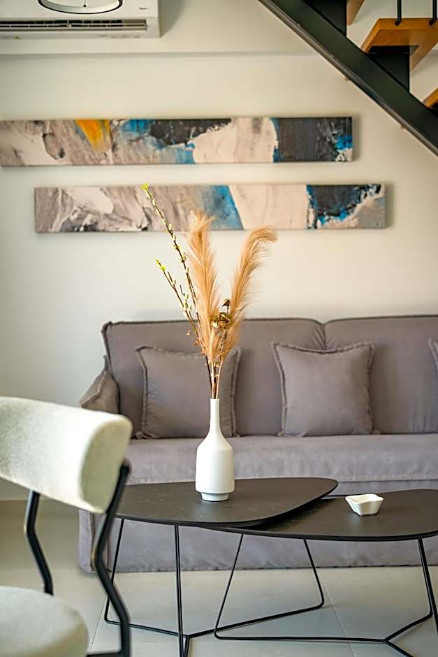 LIRIUM luxury suites