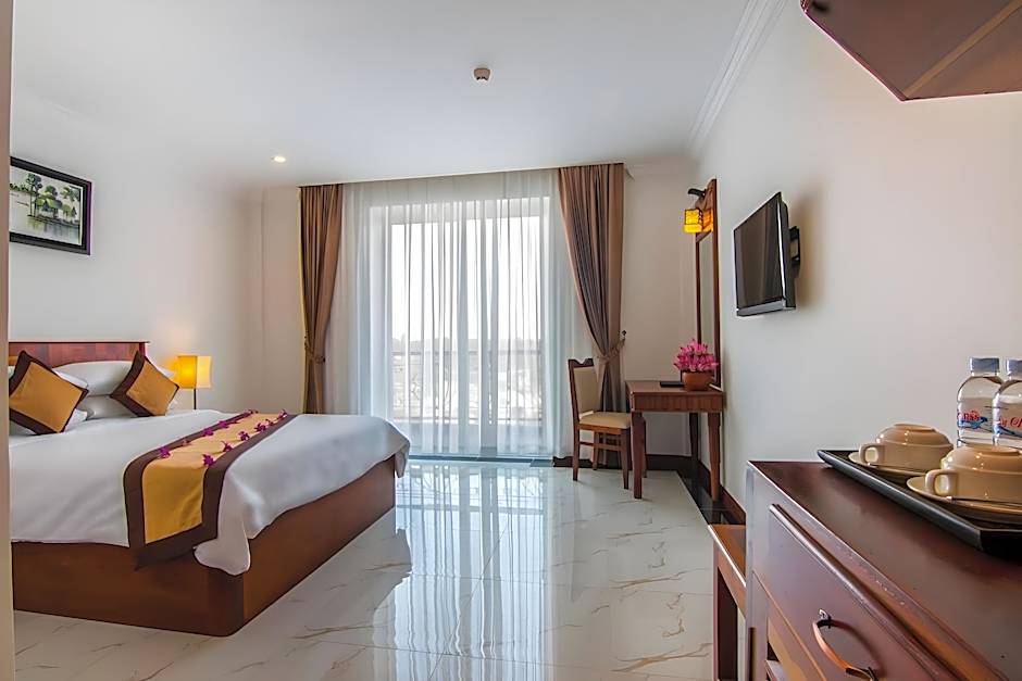 Glorious Hotel & Spa