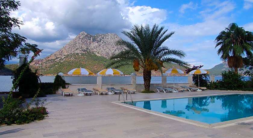Ford Hotel