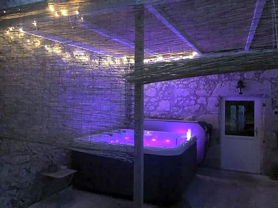 Chambre d'hôtes Le Bol d'Air avec jacuzzi