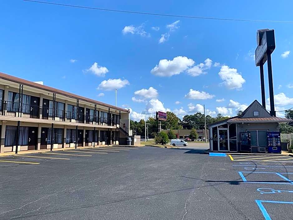 Motel 6 Tuscaloosa AL University