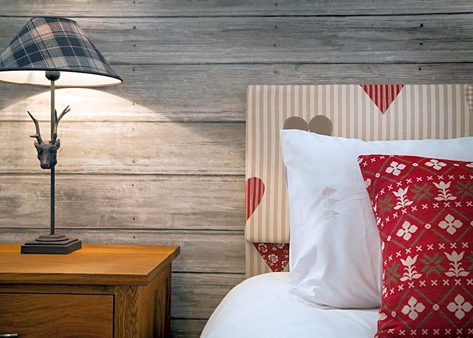 The Sherwood Hideaway Lodges