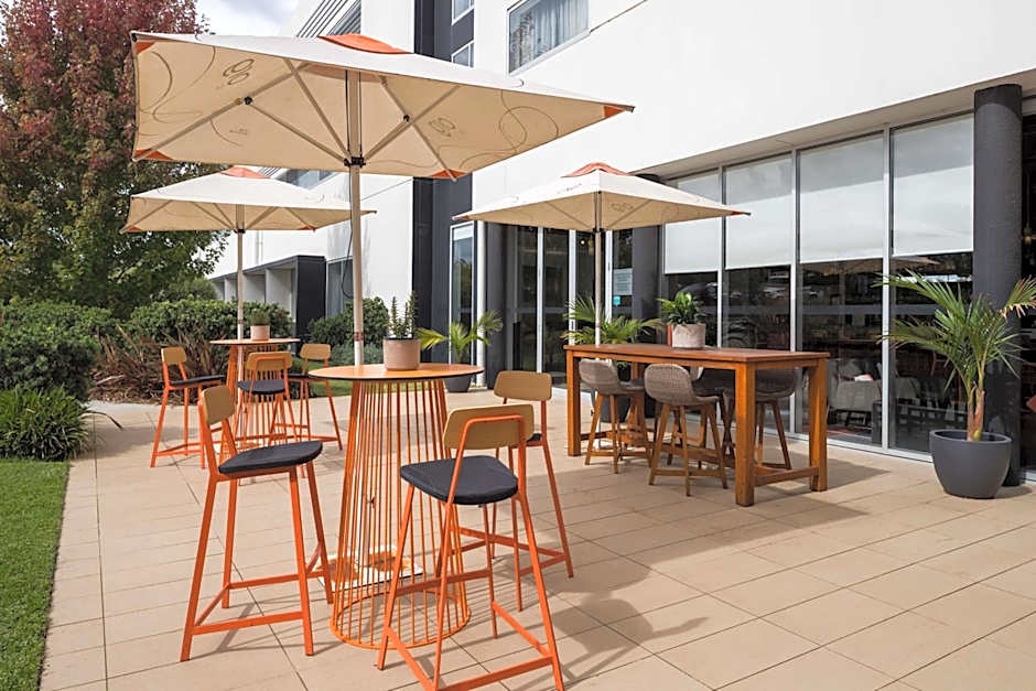 Atura Dandenong