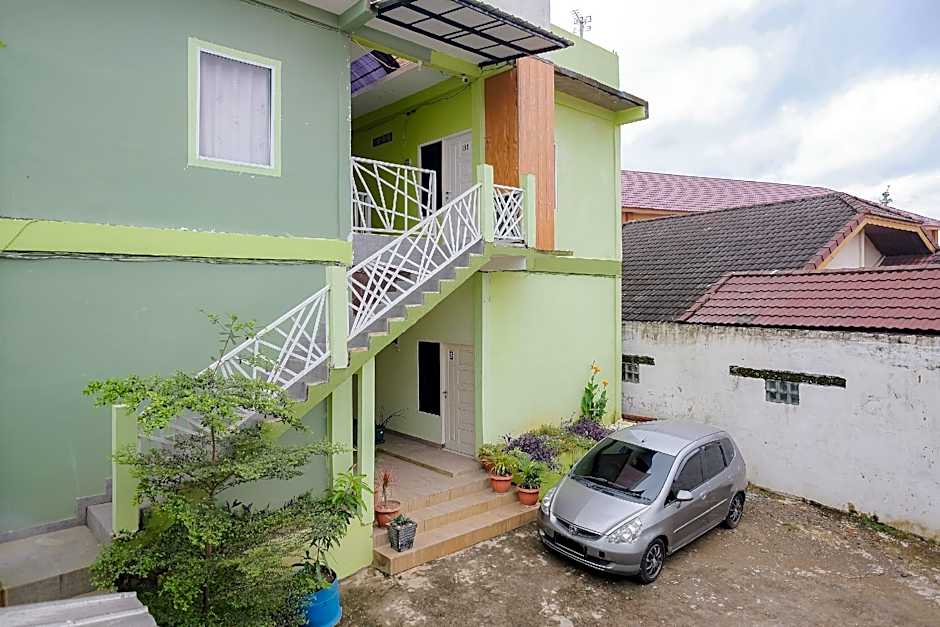 RedDoorz Syariah Near SMA N 6 Palembang