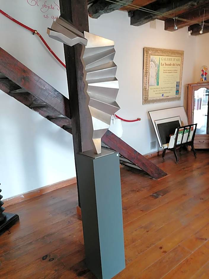 La Tocade Del Arte – Lanvallay, VA