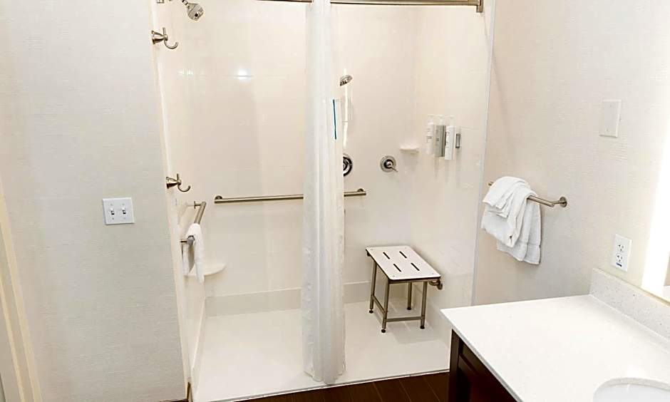 Hampton Inn & Suites by Hilton Stroudsburg Pocono Mountains