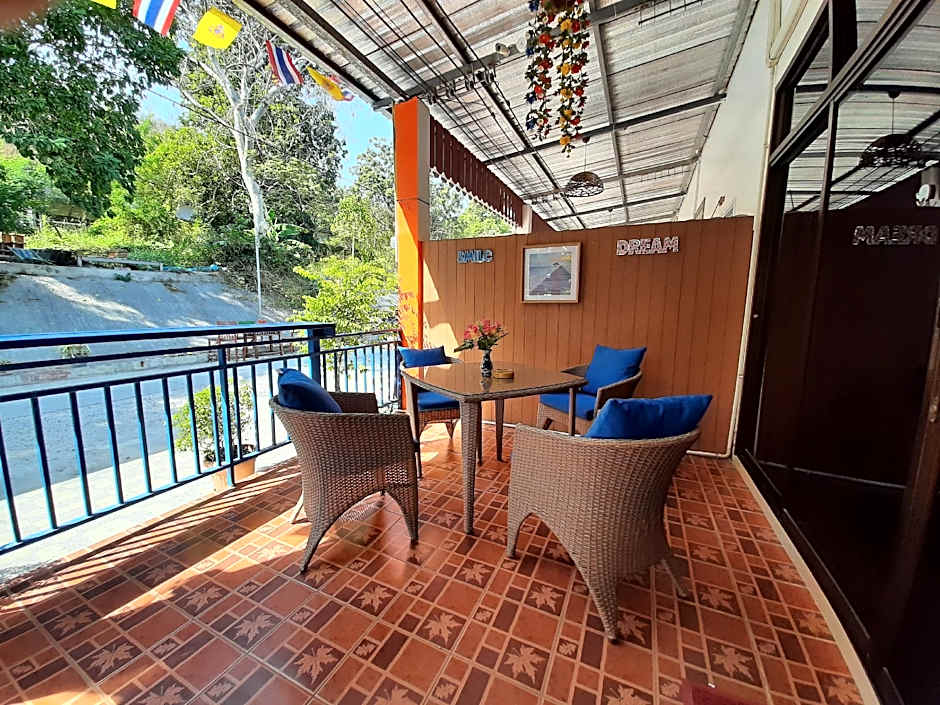 Runa Runa The Best Samed Island