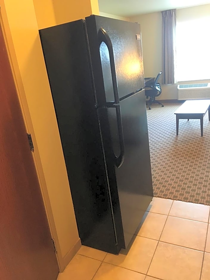 Cobblestone Inn & Suites Steele