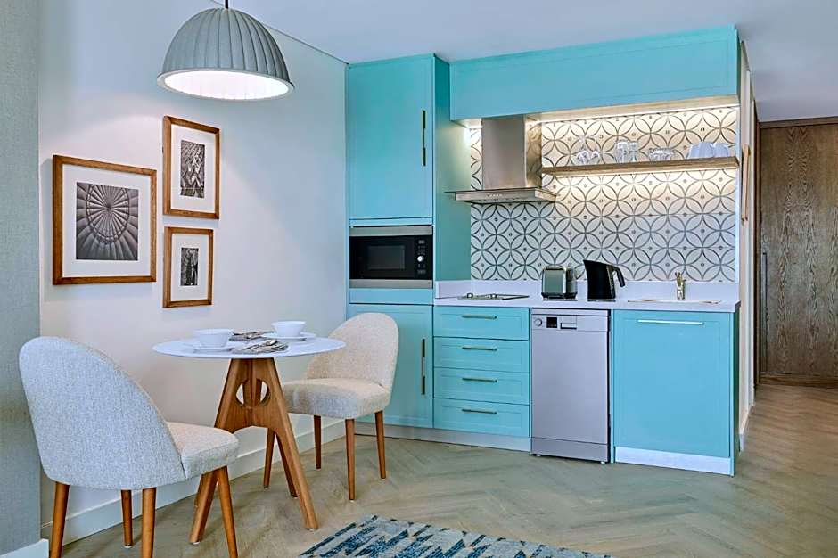 Staybridge Suites & Apartments - Citystars By IHG