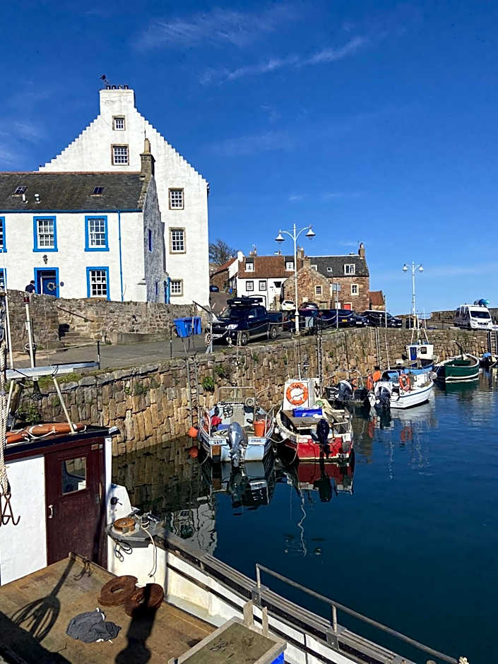 Balcomie Links Hotel