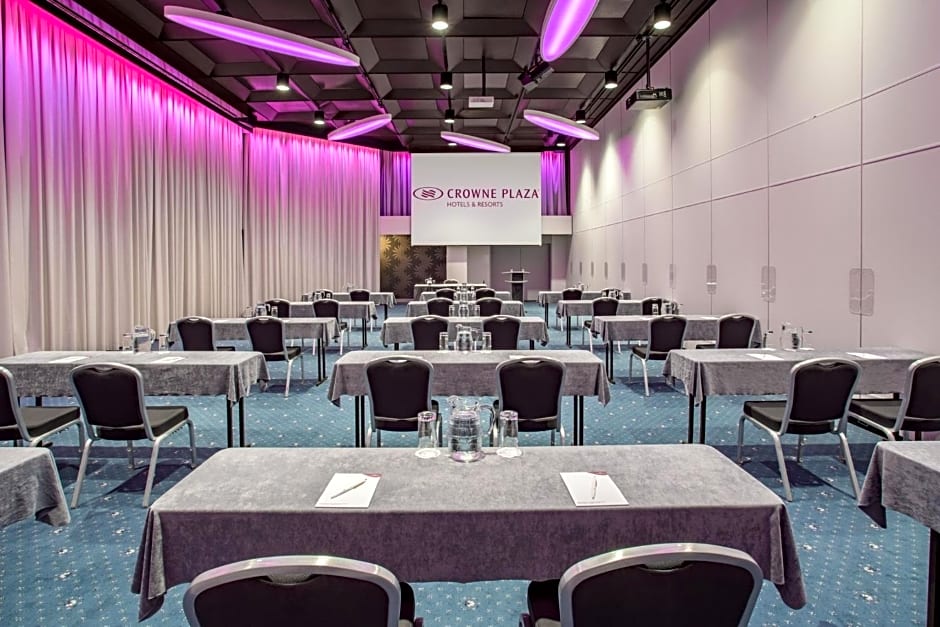 Crowne Plaza Zürich by IHG