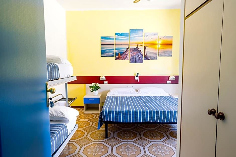 Hotel Cesari