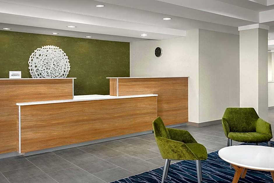 Fairfield Inn & Suites by Marriott Roanoke Hollins/I-81