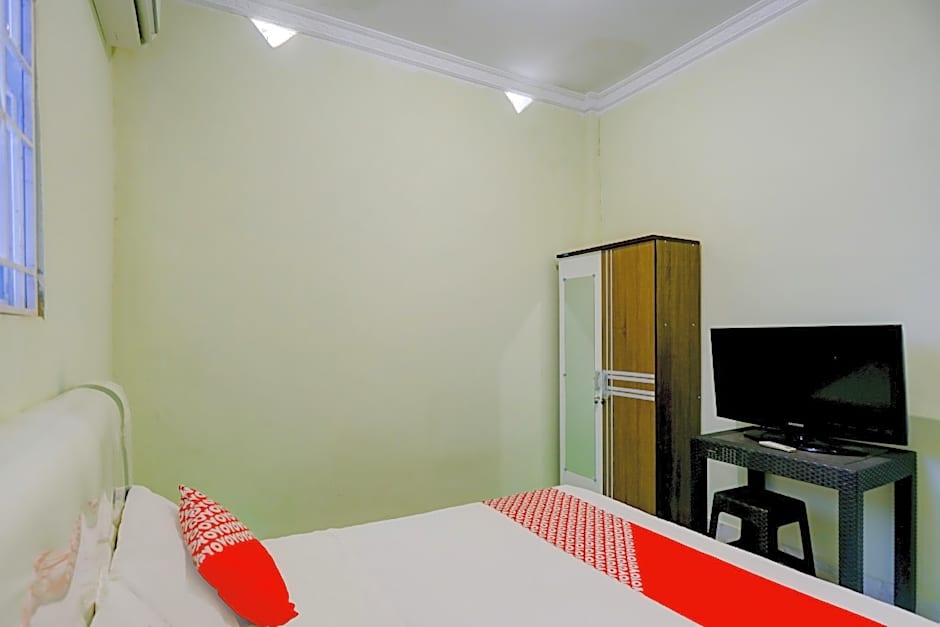 Hotel O Backpaker Seraya