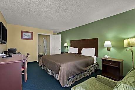 1 King Bed Accessible Non-Smoking