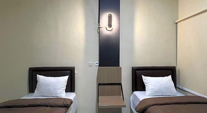 Brenn Hotel Semarang Mitra RedDoorz