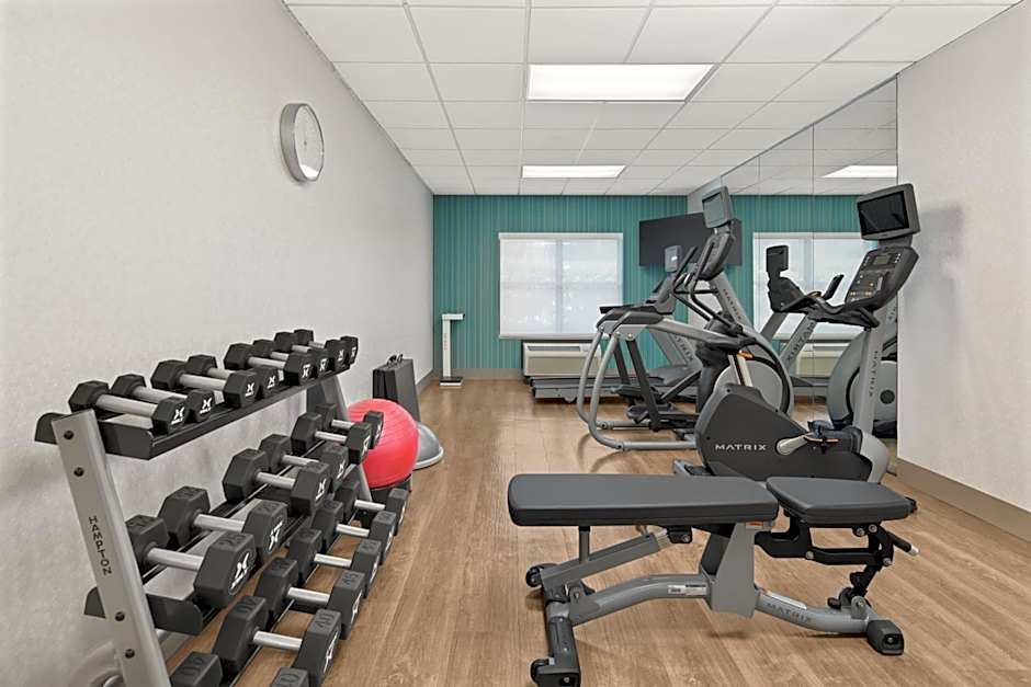 Holiday Inn Express Hotel & Suites Byron By IHG