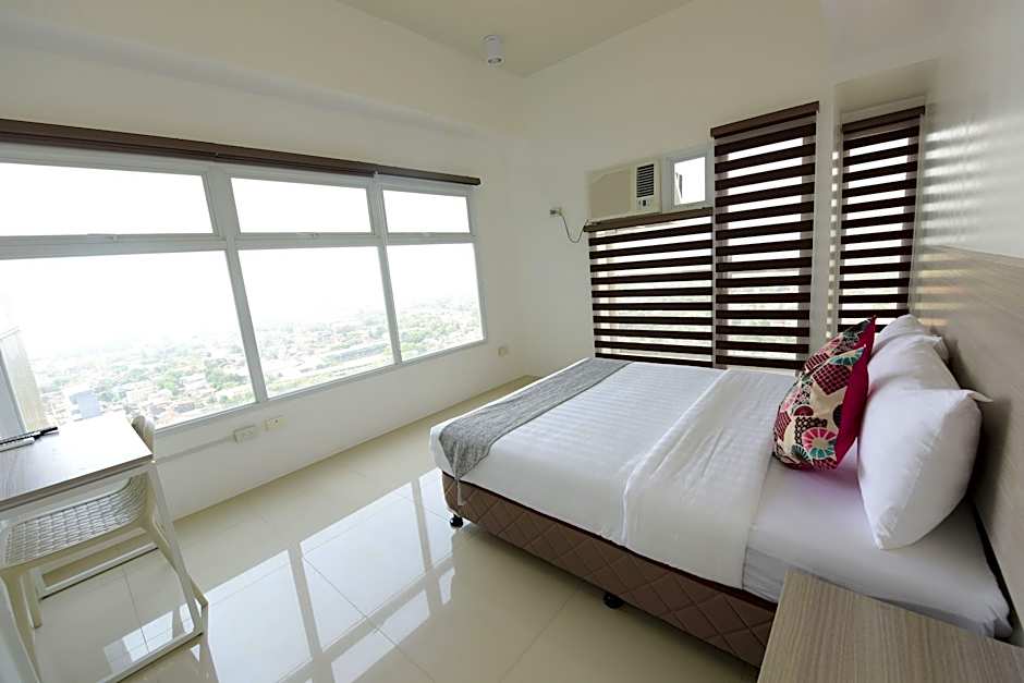 Eon Centennial Soho Hotel