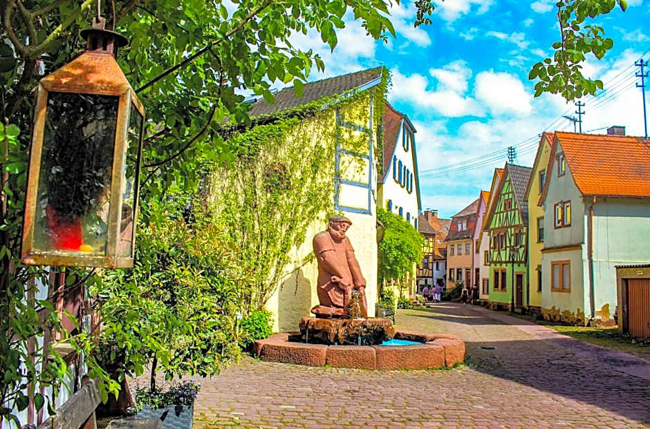 Weekly Boardinghouse