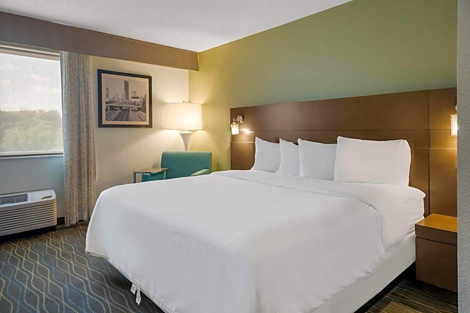 Radisson Hotel Grand Rapids Riverfront