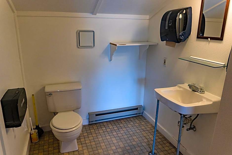 Estes Park Adventure Hostel