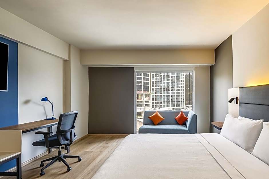 Fiesta Inn Monterrey Valle