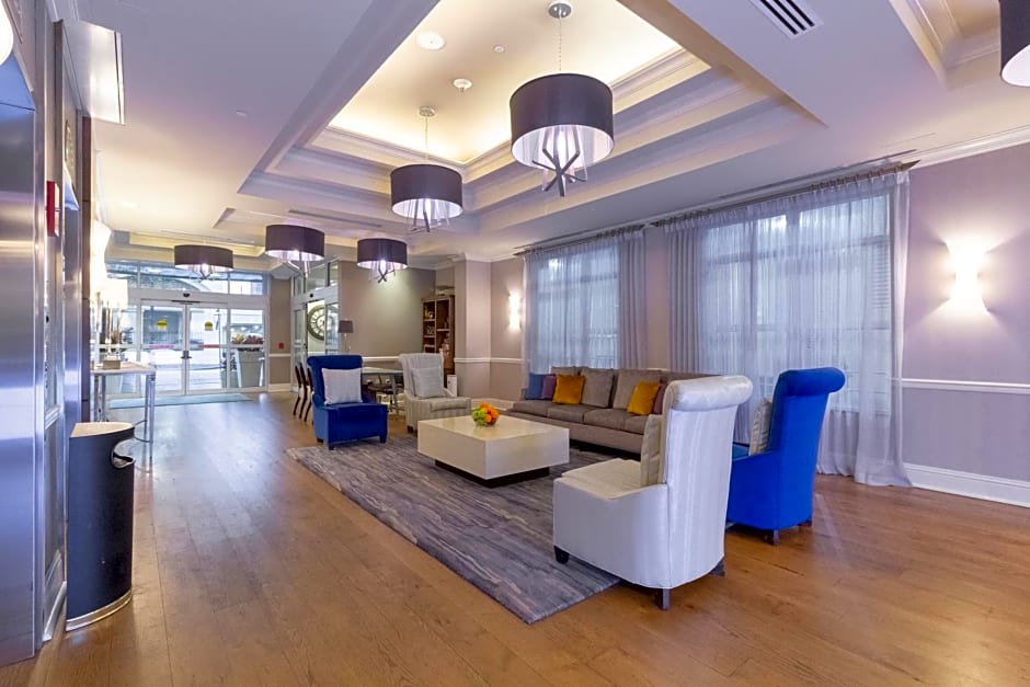 Holiday Inn Express Savannah - Historic District, an IHG Hotel