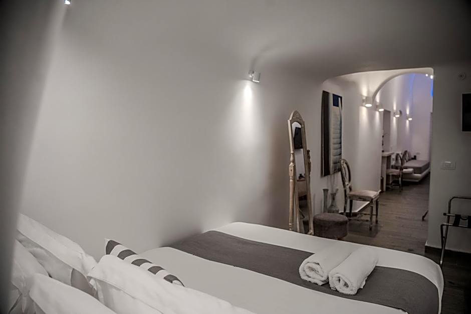 Angel Luxury Suites