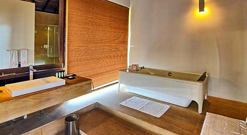 Grand Beach Wijayaleisure 