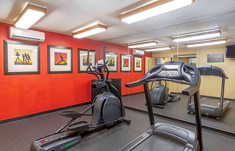 Extended Stay America Select Suites - Raleigh - Cary - Regency Parkway South