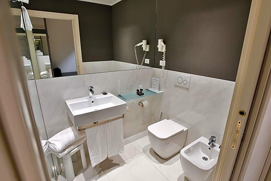Savoia Hotel Regency