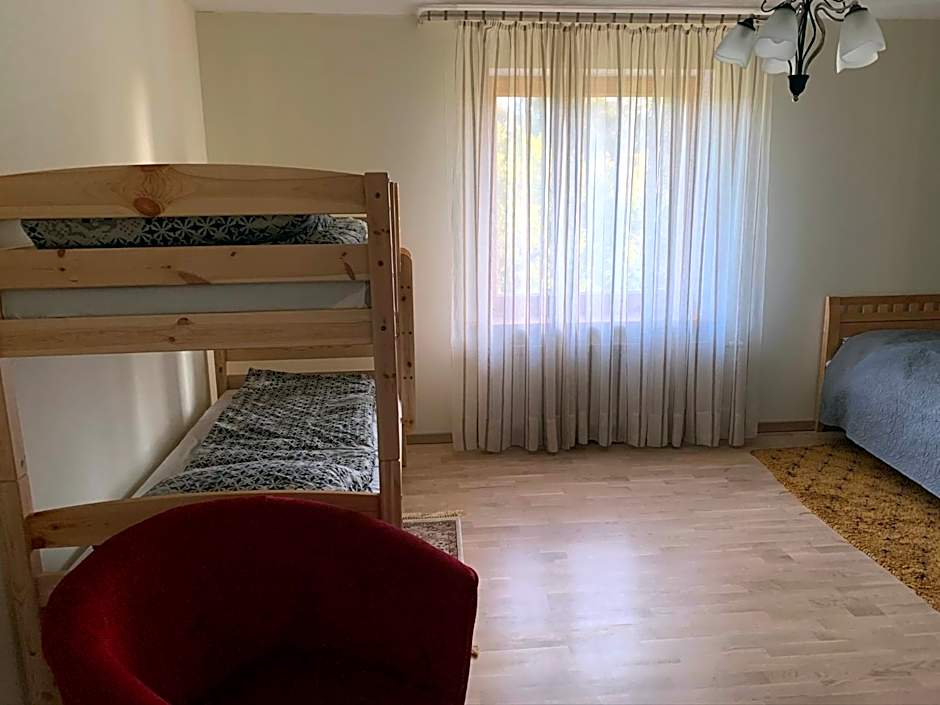 Foto 1 daripada 2 — Mixed Dormitory Room