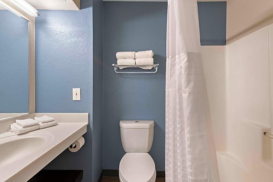 Extended Stay America Suites - Charlotte - University Place