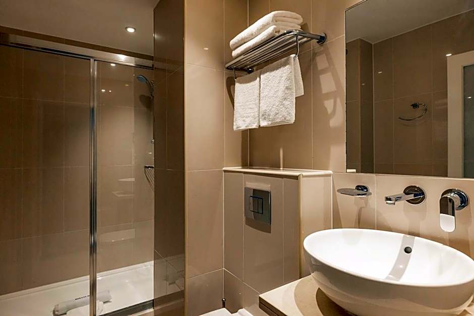 Park Grand Hyde Park