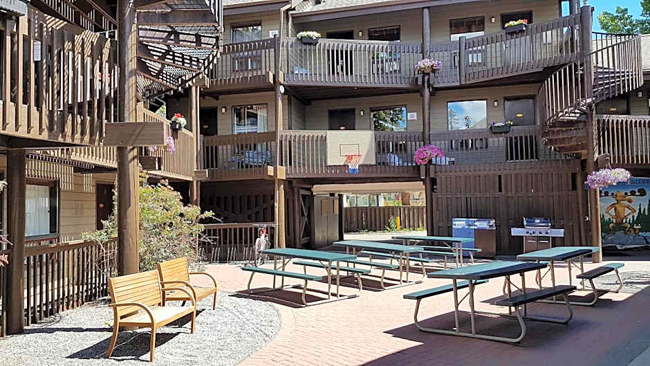 Banff International Hostel