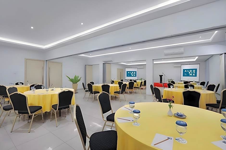 Algoritma Hotel